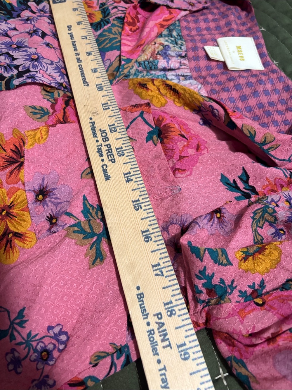 Anthropologie Pink Floral V-Neck Button Blouse - Picture 11 of 12